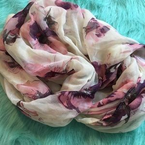 Charlotte Russe scarf